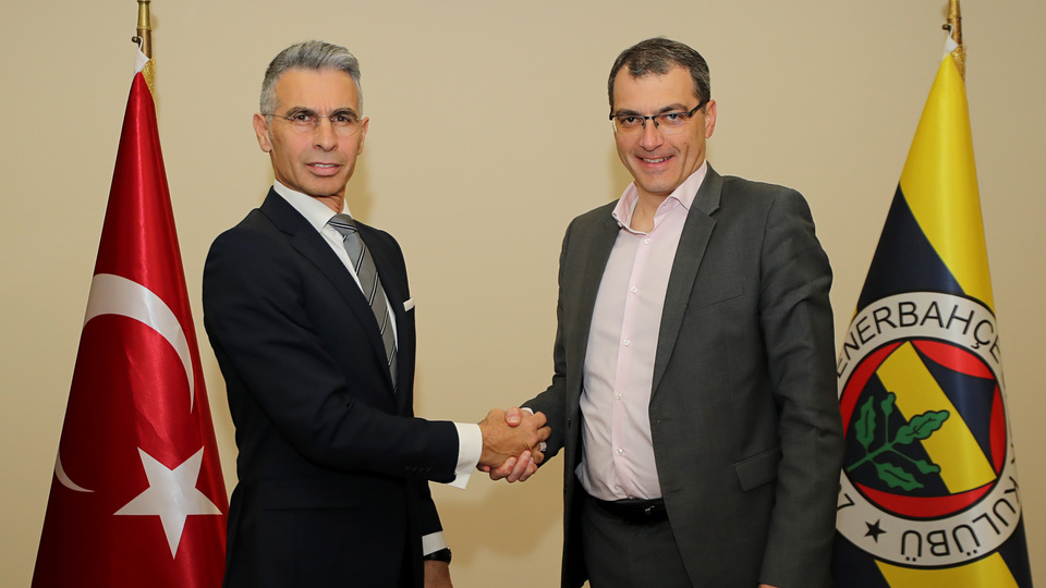 Fenerbahçe'nin yeni kaleci antrenörü Alper Boğuşlu