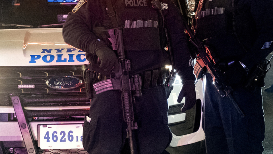 CNN stüdyolarında bomba alarmı!