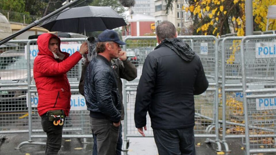 Kaşıkçı belgeseli için Türkiye'ye geldi! Sean Penn, Hatice Cengiz'e ne dedi?