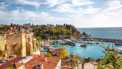 İstanbul ve Antalya ilk 100'e girdi