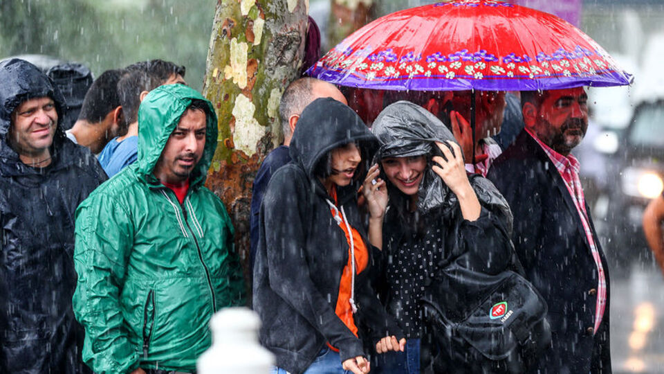 Meteorolojiden çok önemli uyarı! Yarına dikkat...