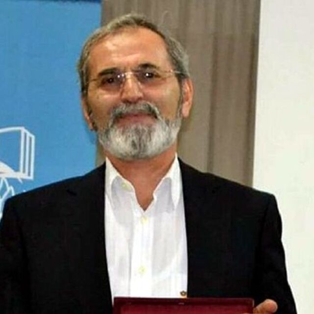 Prof. Dr. İbrahim Emiroğlu görevden alındı