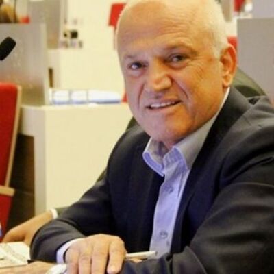 Ataşehir Belediye Başkanı'na hapis cezası