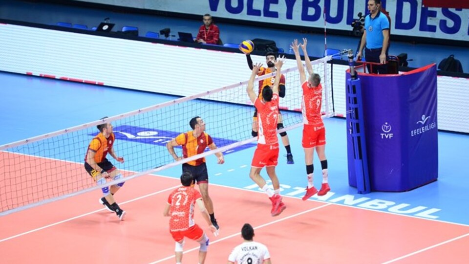 Ziraat Bankası 5. sette kazandı