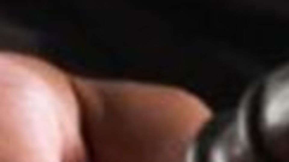 Öğrencisinin saçını kesti! 6 ayrı suçtan yargılanacak