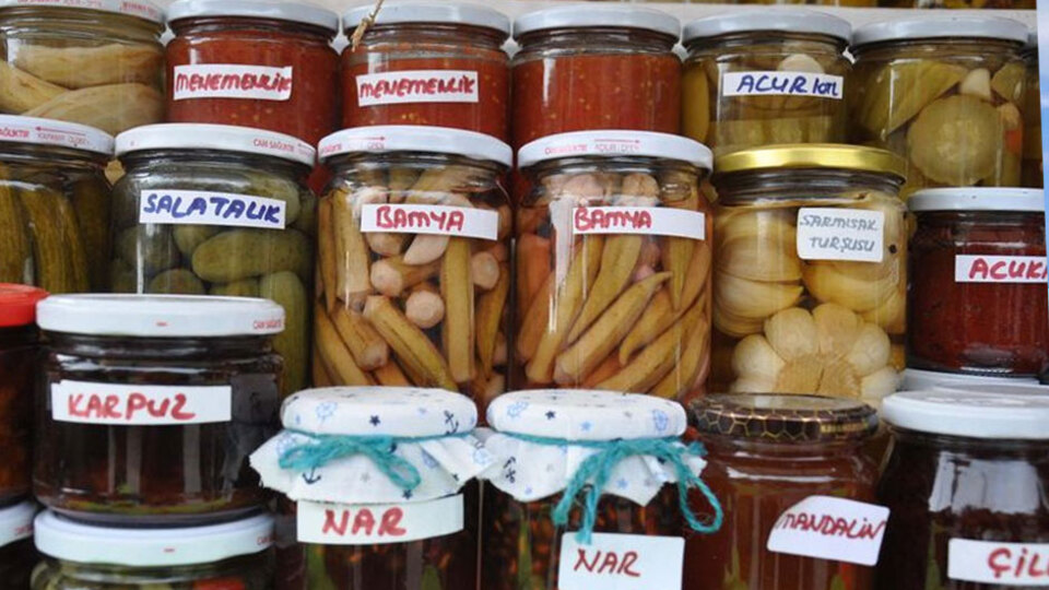 Kozalağın reçelini, mandalinanın turşusunu yaptılar!