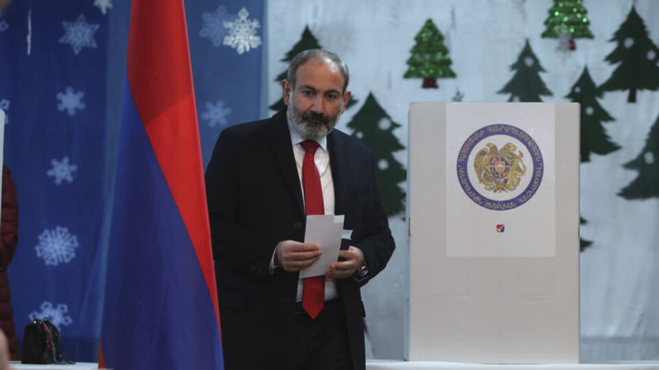 Ermenistan'da Paşinyan ittifakı kazandı