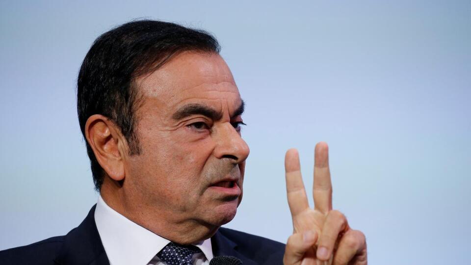 Milyon dolarlık evinden kasalar çıktı