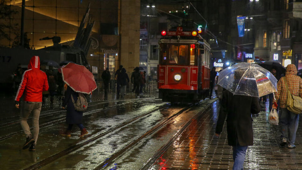 Meteoroloji uyardı! Sıcaklıklar 6 derece birden düşüyor!