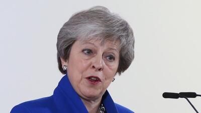 May'den "anlaşmasız Brexit" açıklaması