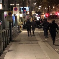 Fransa'da silahlı saldırı! "Evlerinizden çıkmayın"