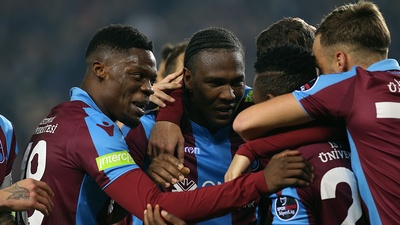 Trabzon yabancılarıyla gülüyor