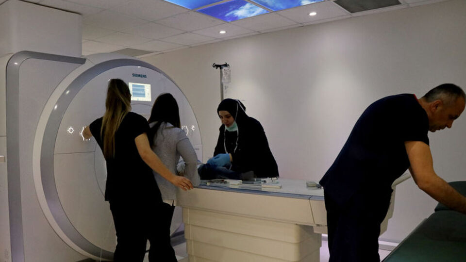Beyin hastalıklarının tanısında 3 Tesla MR kolaylığı