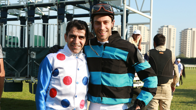 Kendisinin rakibi oldu