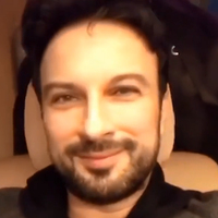 Tarkan'dan meraklandıran paylaşım