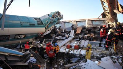Ulaştırma Bakanı Turhan'dan kazayla ilgili açıklama