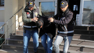 500 bin liralık telefon hırsızlığı! Duvarı delip soydular!