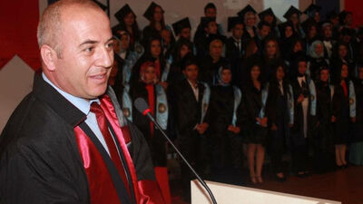 TÜBİTAK söyleşisine giden profesörden kahreden haber geldi