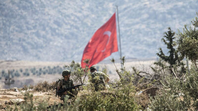 Niye bağıra bağıra geliyoruz?