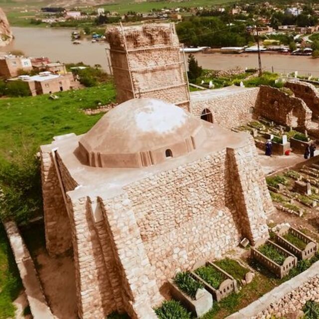 Hasankeyf'te türbe ve zaviyeler de taşınıyor