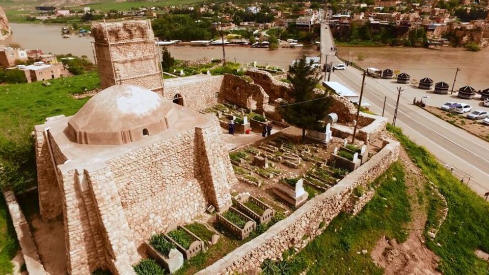 Hasankeyf'te türbe ve zaviyeler de taşınıyor