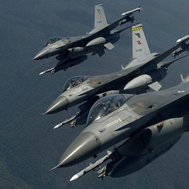 Haftanin, Zap ve Hakurk'a hava harekatı