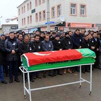 Tren kazası kurbanları toprağa veriliyor