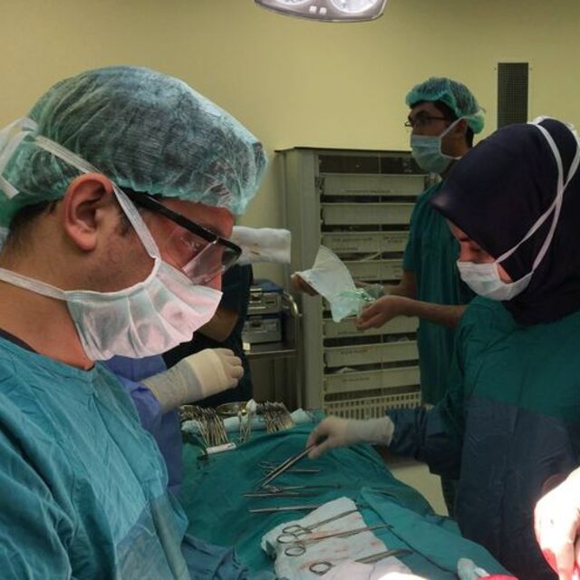 Çay kaşığı, eldiven, poşet, kablo... Tam 2 kilogram