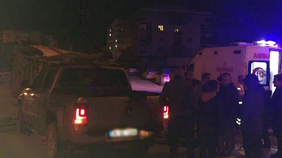 Minibüs ile arazi aracı çarpıştı: 2 yaralı