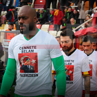 "Cennete selam, kalbimizdesin"