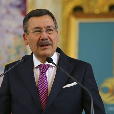 Gökçek: Alkış bekliyordum, eleştiri aldım