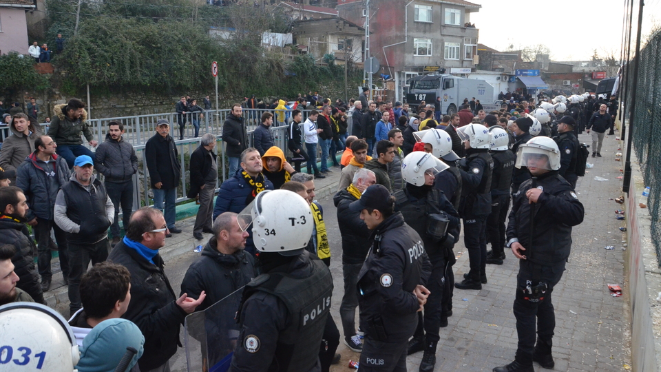 Maç öncesi olay çıktı! Polis müdahale etti