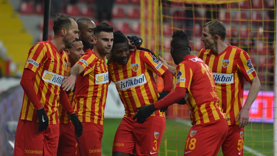 Gyan oyuna girdi, 3 puanı getirdi!