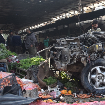 Afrin'de pazar yerine bomba yüklü araç saldırısı!