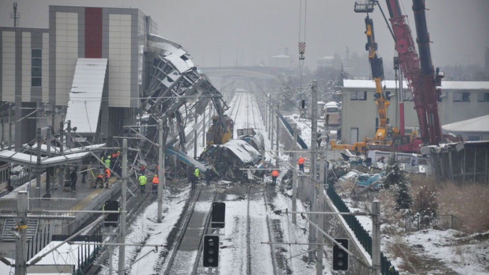 YHT makinistinden kazayla ilgili çarpıcı iddia!