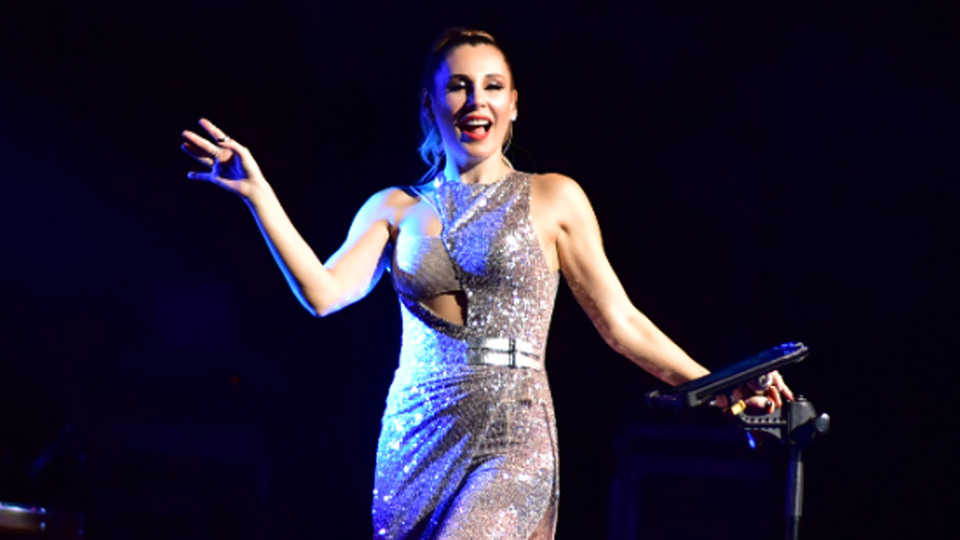 Funda Arar'dan Avrupa çıkarması