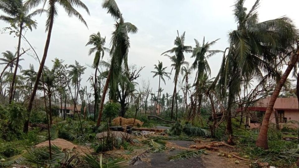 Hindistan'da Phethai kasırgası