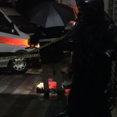 Bayıldı diye koştular, yakından bakınca dehşete düştüler!