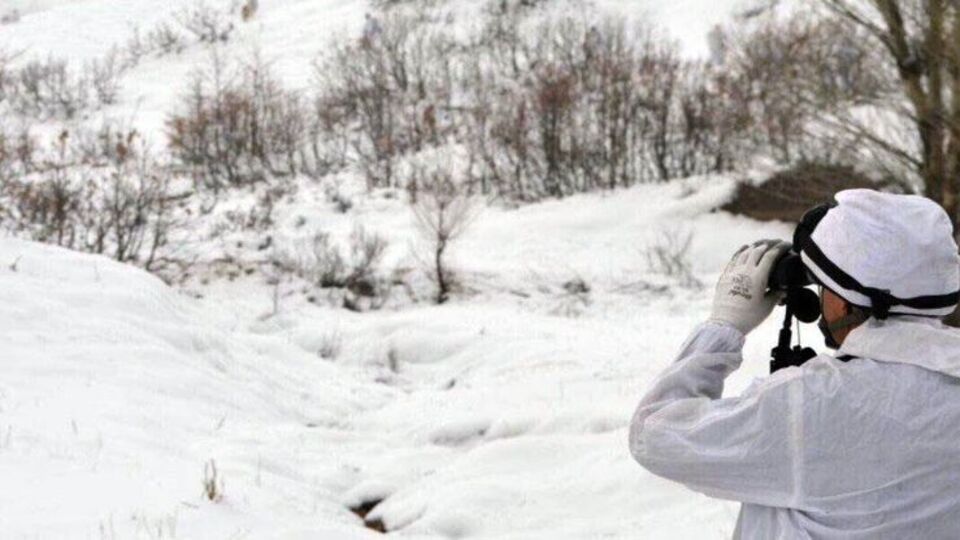 Türkçe, Kürtçe ve Zazaca "Teslim olun" çağrısı!