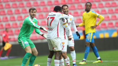 Göztepe ikinci yarıda coştu!