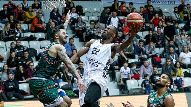 Beşiktaş evinde rahat kazandı