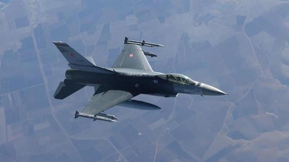 Kuzey Irak'a hava harekatı: 2 terörist öldürüldü