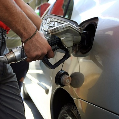 Benzin ve motorinde indirim tutarı arttı