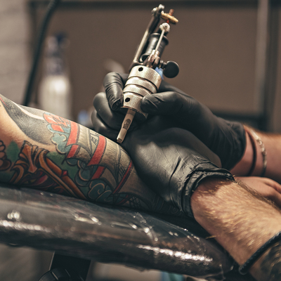 Dövme yaptıranlara MR uyarısı!