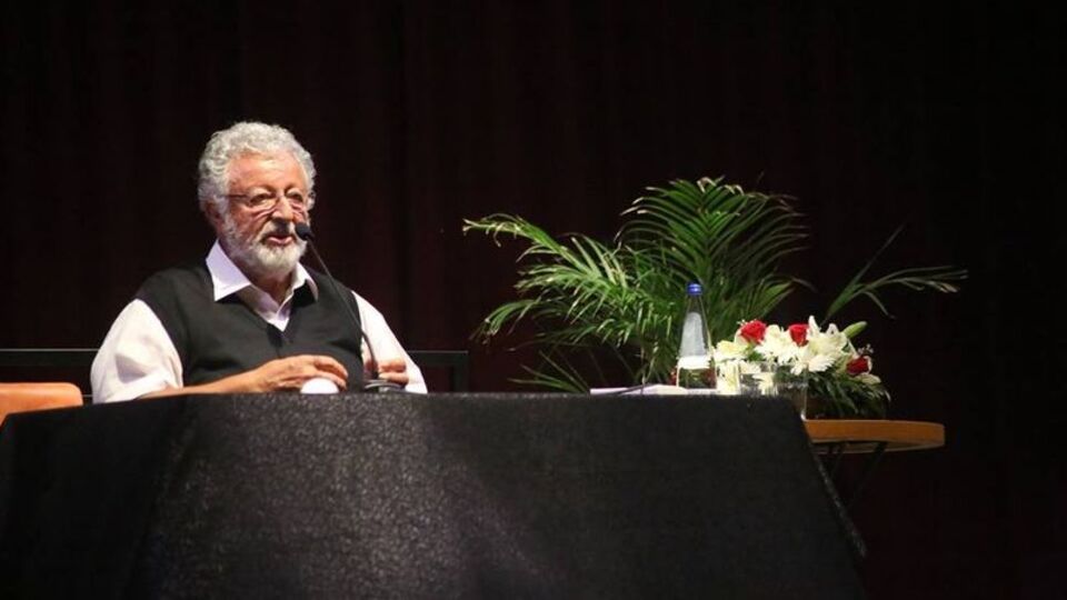 Metin Akpınar'dan açıklama