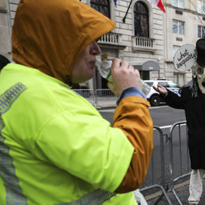New York'ta "sarı yelekliler" protestosu