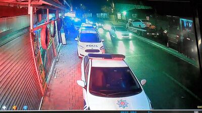 Kadıköy'de feci kaza! Motosikletli ters yöne girdi...