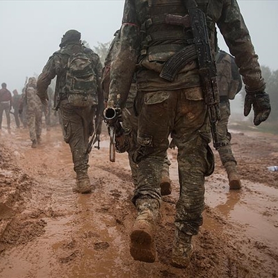 Suriye Peşmergeleri'nden önemli açıklama: "YPG ile anlaşamadık! Suriye'yi yıkan güç YPG!"