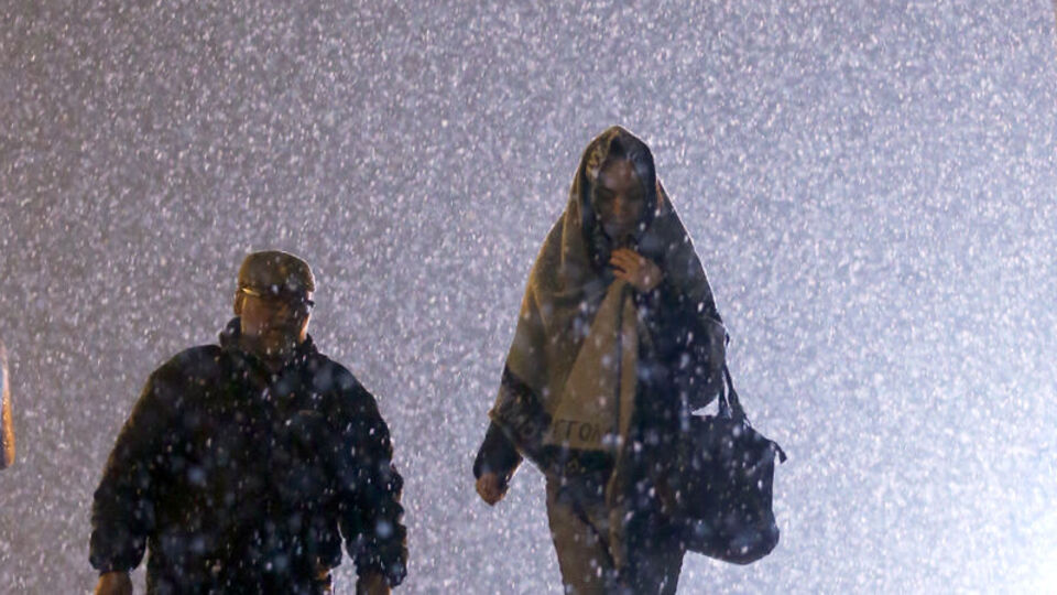 Başkente beklenen kar geldi