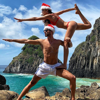 "Noronha cennetinden mutlu Noeller diliyoruz"